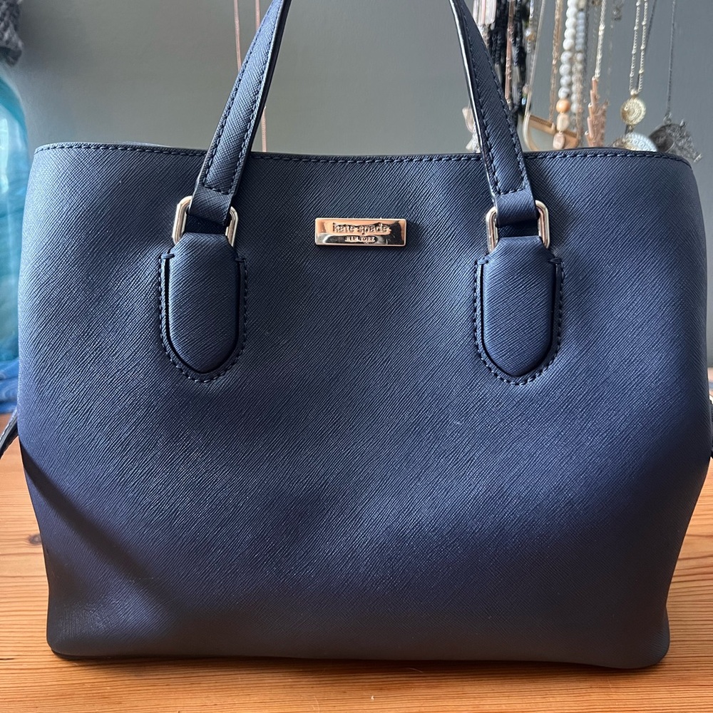 Kate spade medium purse